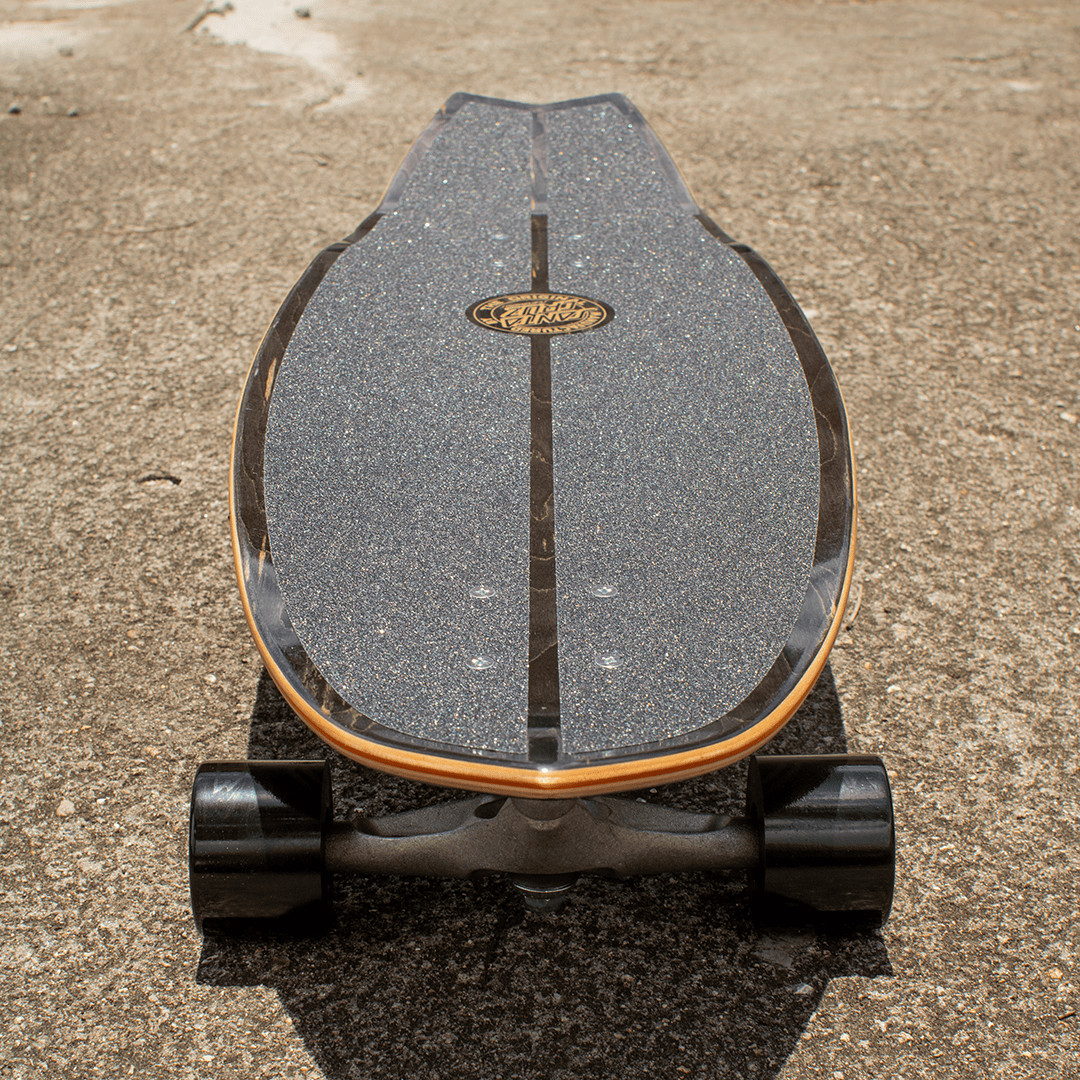Skate Cruzer Inferno Hand Shark 9.85